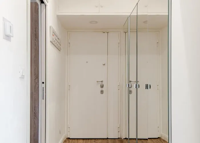 Apartment Luminoso Attico Piazza Bologna - Metro Policlinico